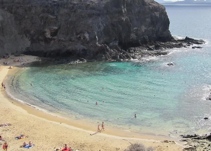 ゲストハウス Coloradas